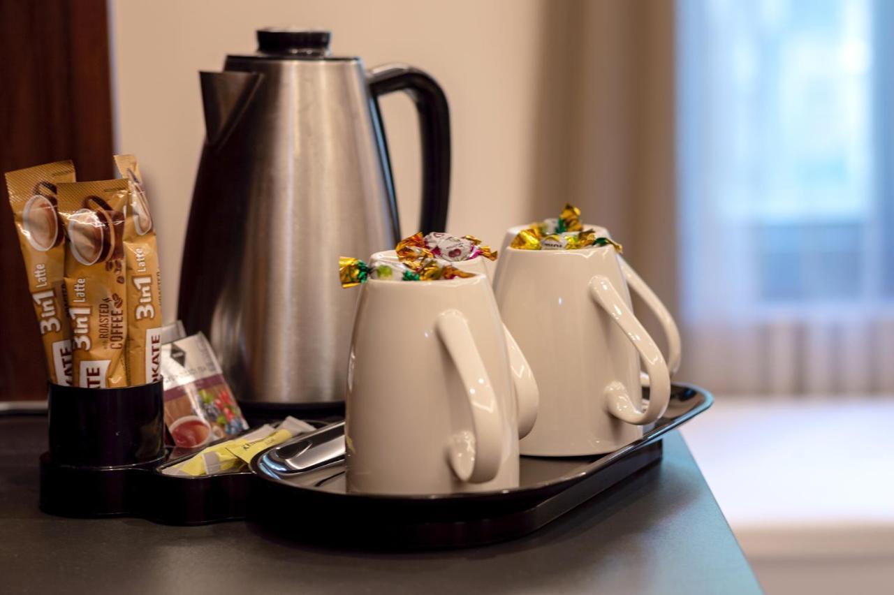 セゲド Ven Diofa De Lux Panzio Bed & Breakfast エクステリア 写真