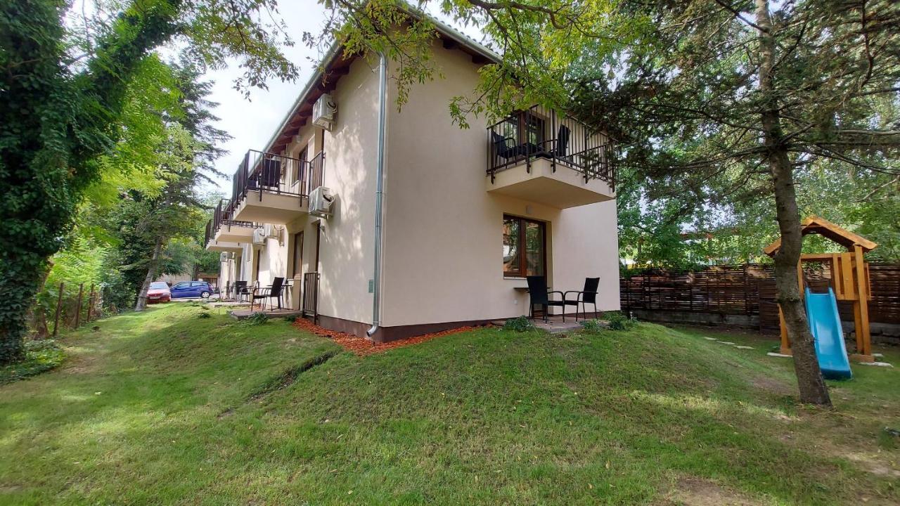セゲド Ven Diofa De Lux Panzio Bed & Breakfast エクステリア 写真