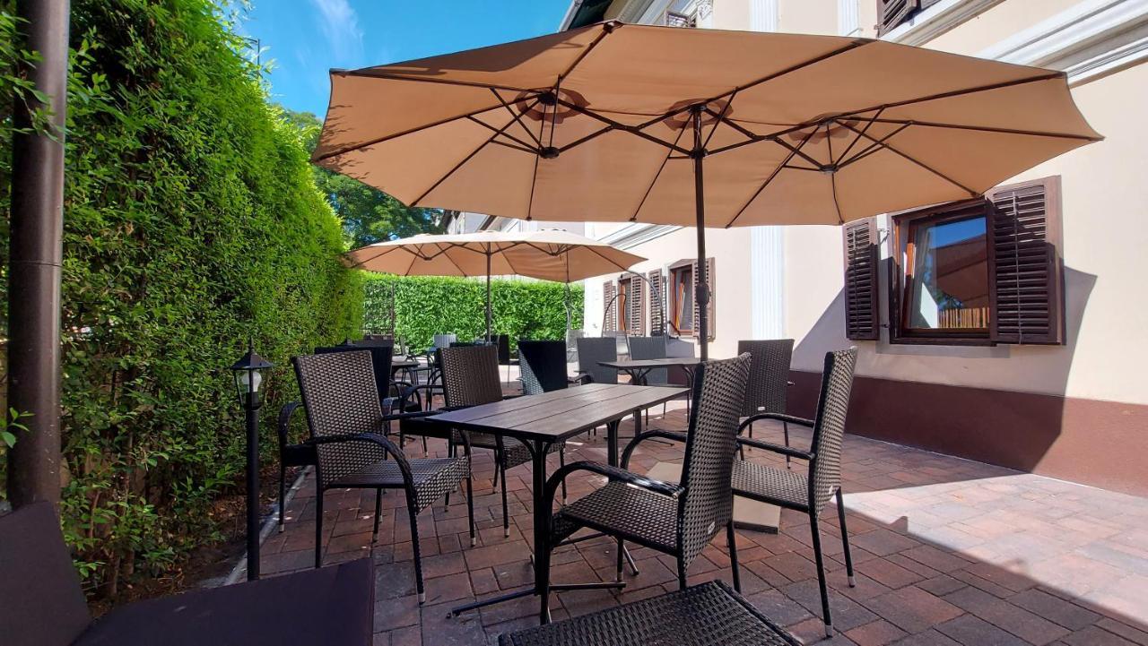 セゲド Ven Diofa De Lux Panzio Bed & Breakfast エクステリア 写真